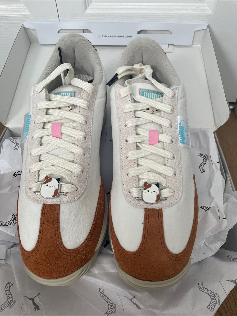 Puma X Squishmallows Easy Rider Cam White Sneakers 405105-01 Size 10 Women’s